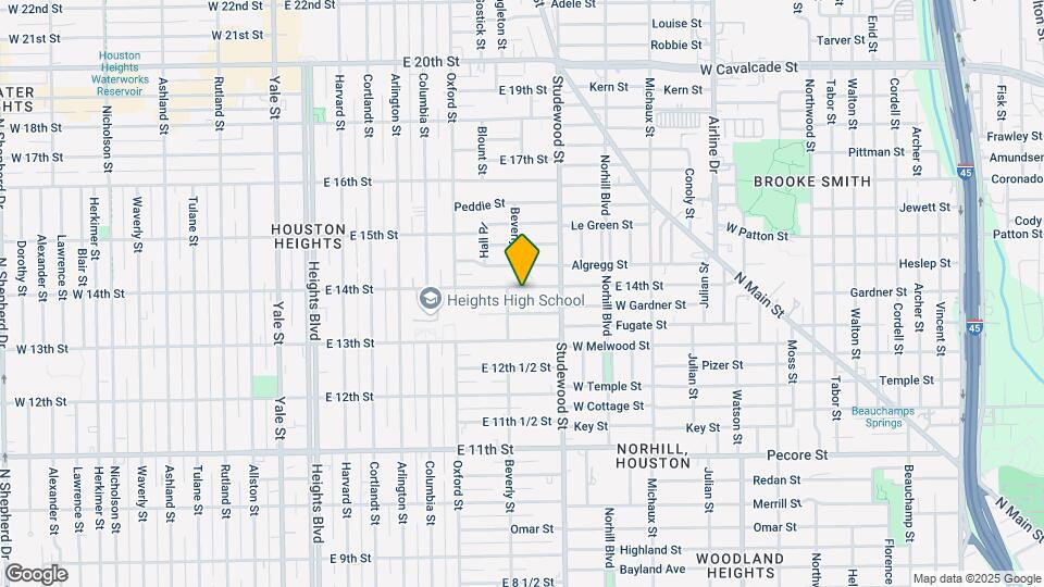 712 E 14th St Map and Location Details