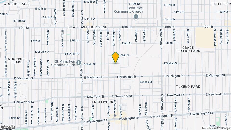 557 N Dearborn St Map and Location Details