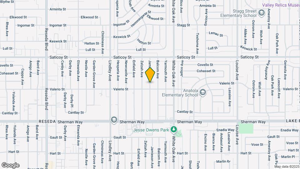 7413 Jamieson Ave Map and Location Details