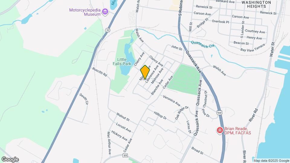 76 Lawrence Ave Map and Location Details