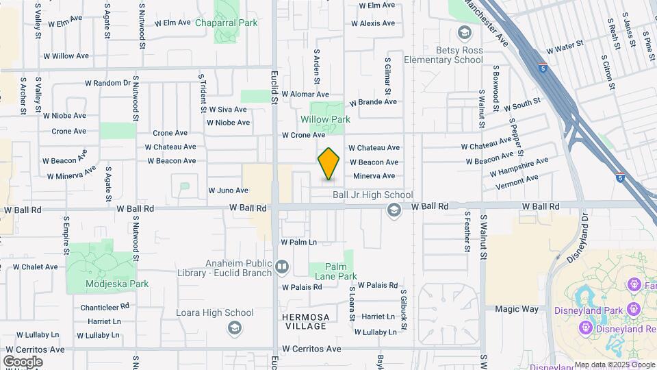 924 S Arden Pl Map and Location Details