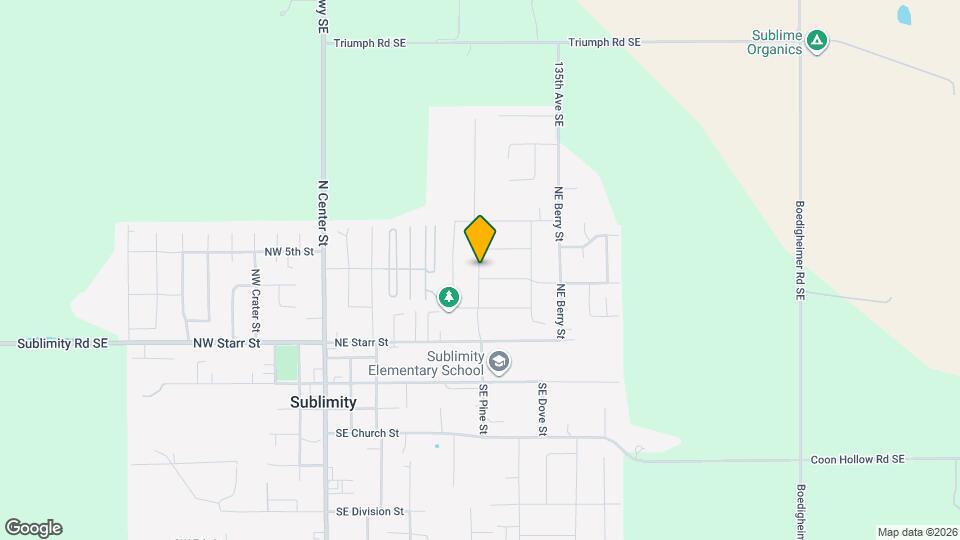 332 NE Pine St Map and Location Details