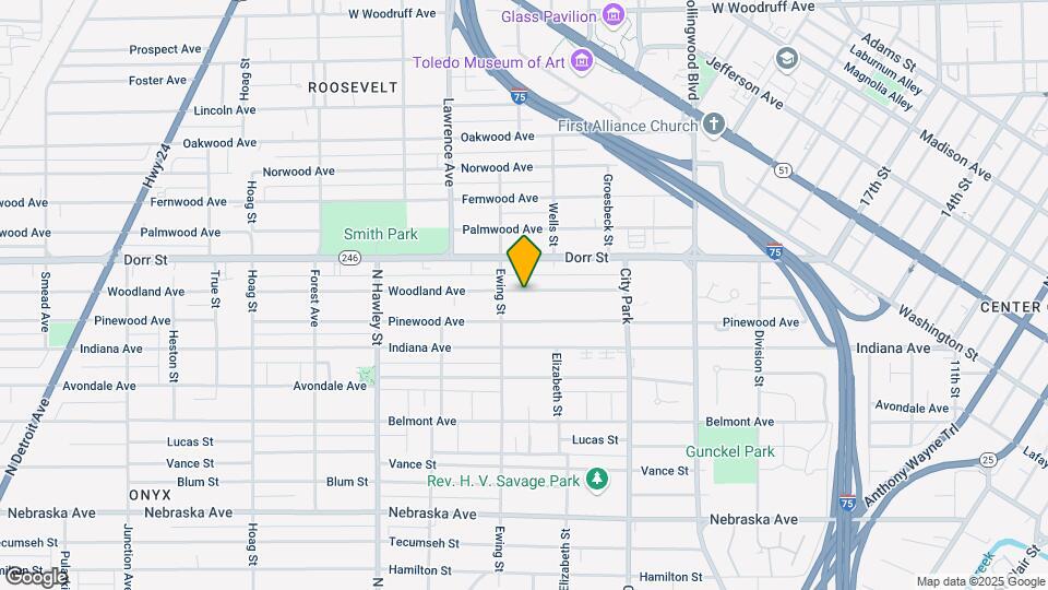 735 Woodland Ave Map and Location Details