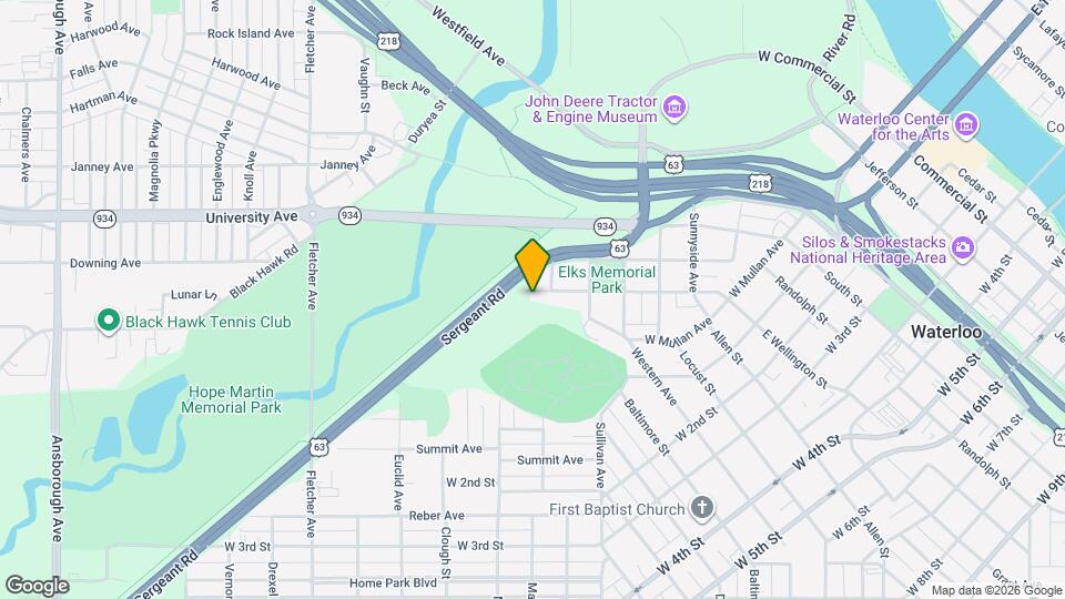 555 W Wellington St Map and Location Details