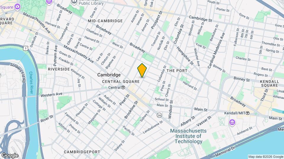 77 Norfolk St, Unit R Map and Location Details