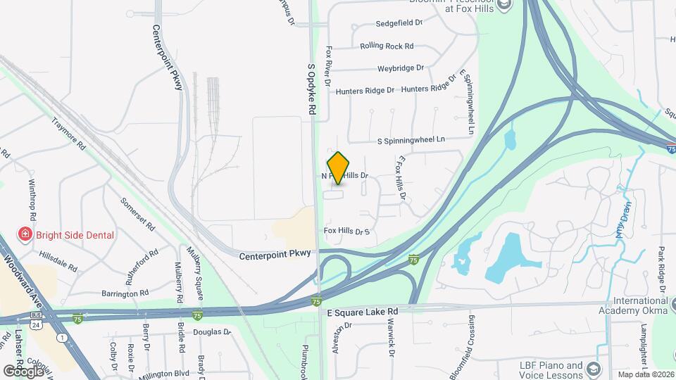 448 N Fox Hills Dr Map and Location Details