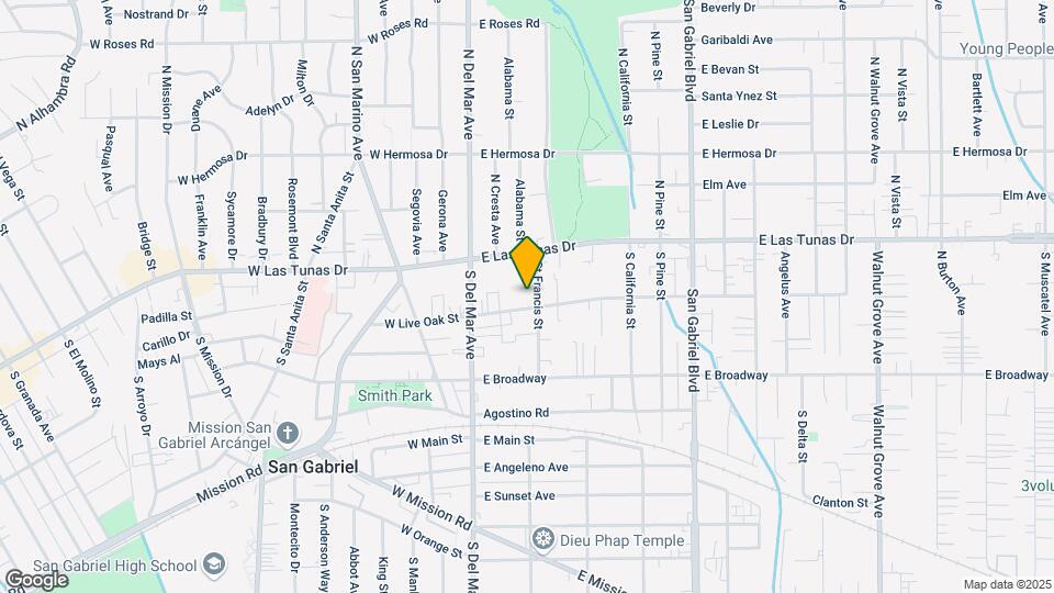 215 E Live Oak St Map and Location Details