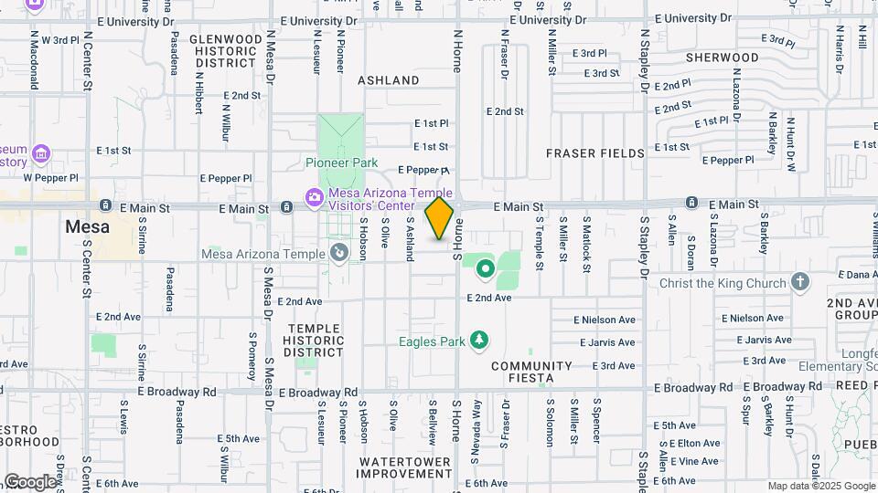 738 E 1st Ave Mapa y Detalles de la Ubicación