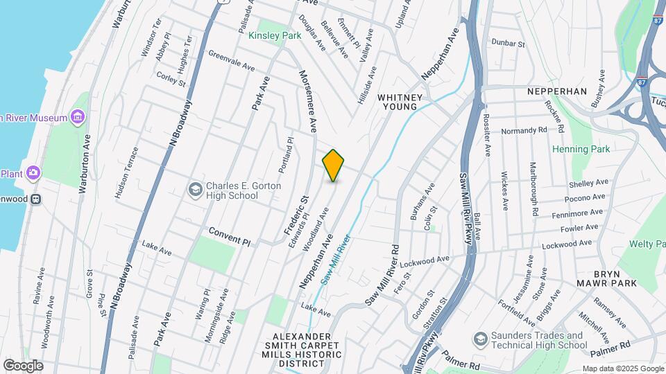 251 Woodland Ave Map and Location Details