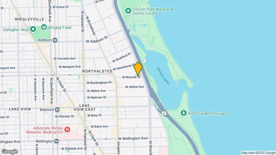 435 W Roscoe St, Unit 4 Map and Location Details