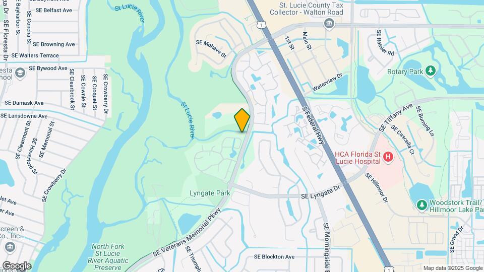 1449 SE Larkwood Cir Map and Location Details