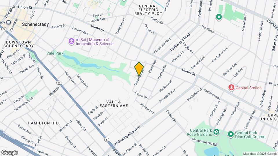 28 Columbia St Map and Location Details