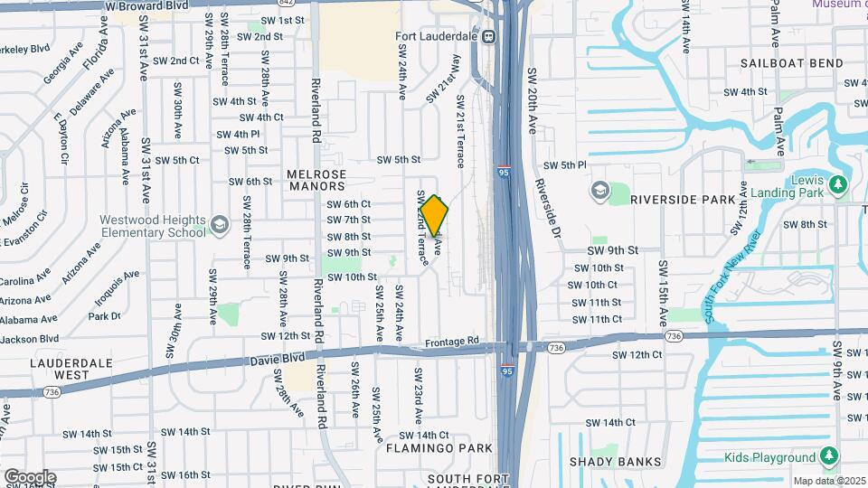 805 SW 22nd Ave Map and Location Details