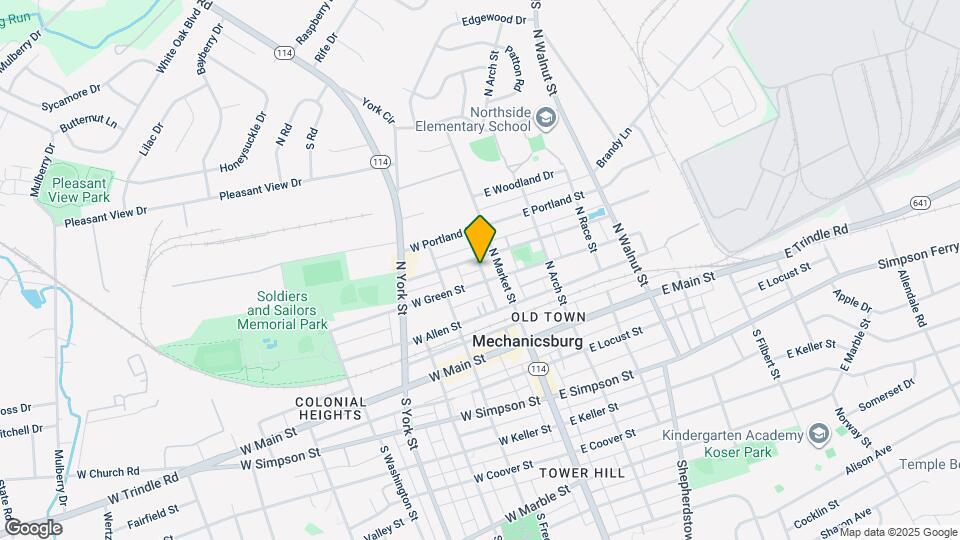 215 N Railroad Ave Map and Location Details