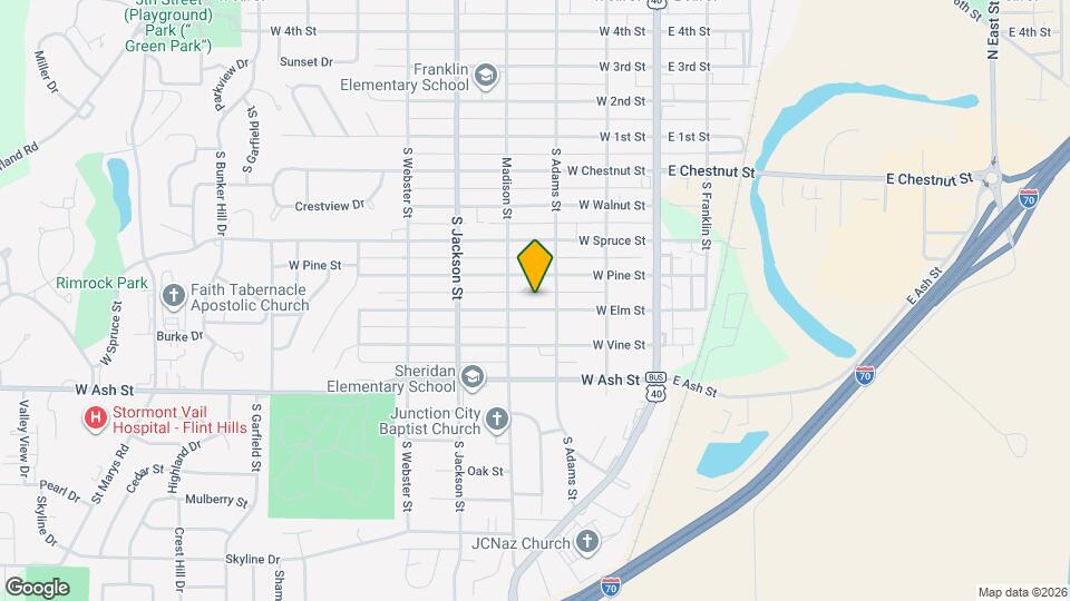 320 W Elm St Map and Location Details
