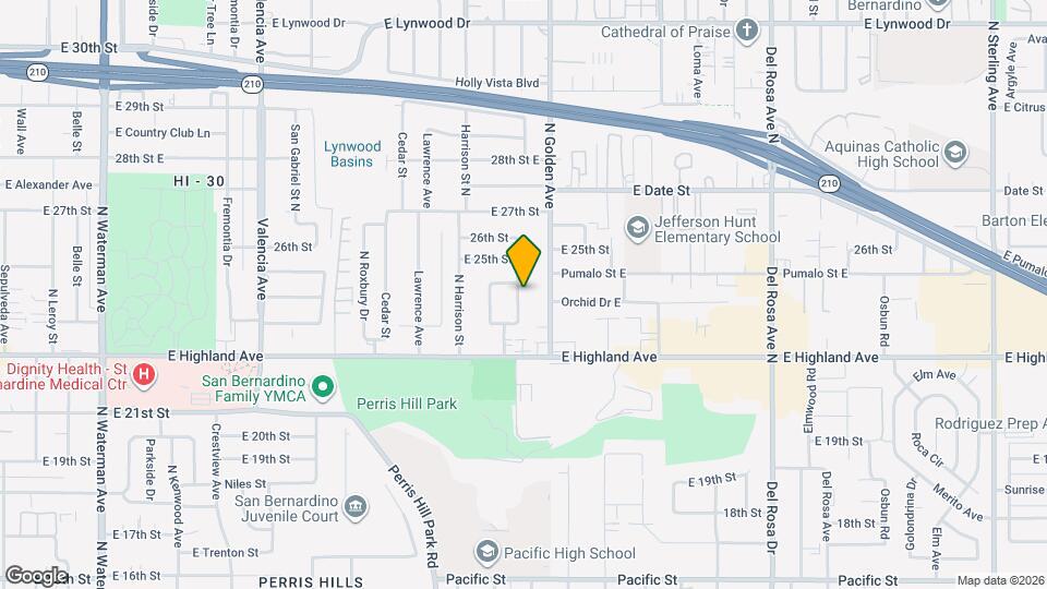2373 N Alameda Ave Mapa y Detalles de la Ubicación