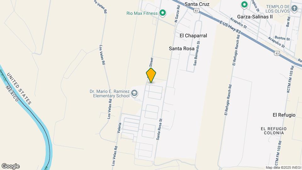 18 E 13th St Map and Location Details