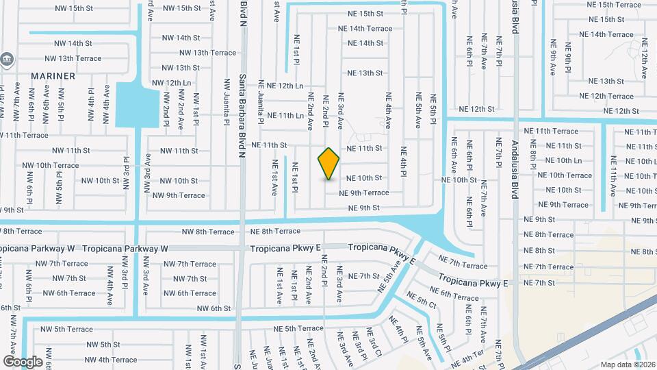 921 NE 2nd Pl Map and Location Details