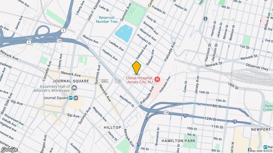 415 Baldwin Ave Mapa y Detalles de la Ubicación