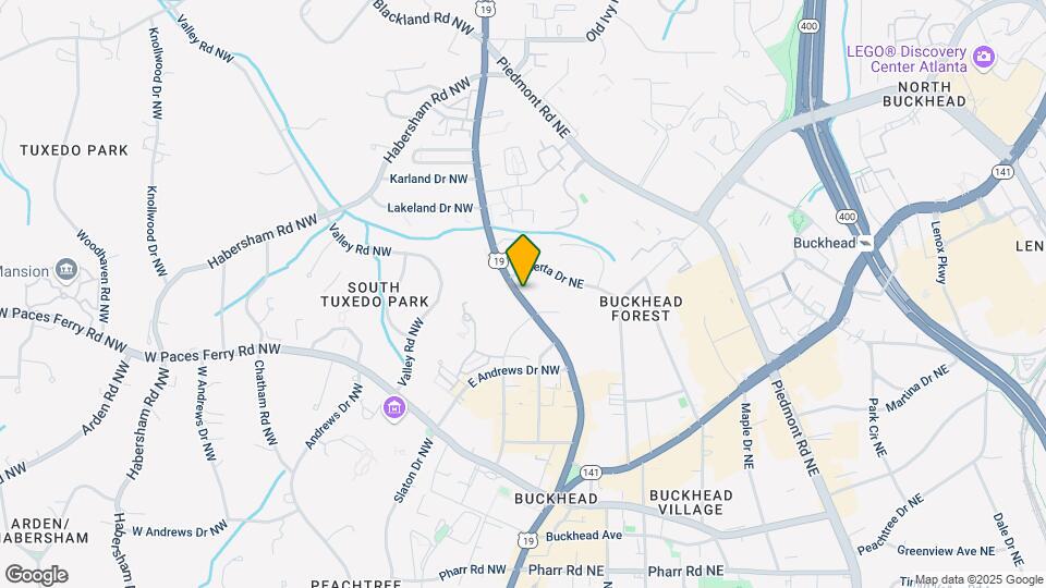 Buckhead Plaza Apartments Map and Location Details