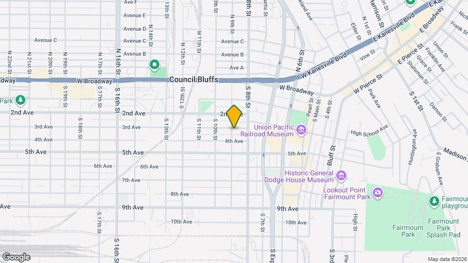 831 3rd Ave Mapa y Detalles de la Ubicación