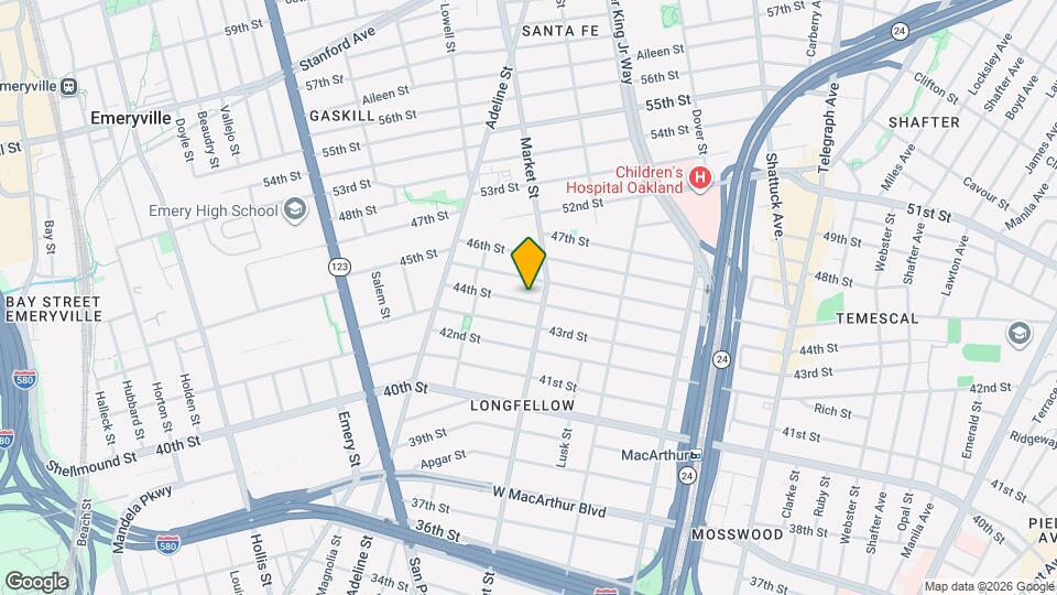 916 44th St Map and Location Details