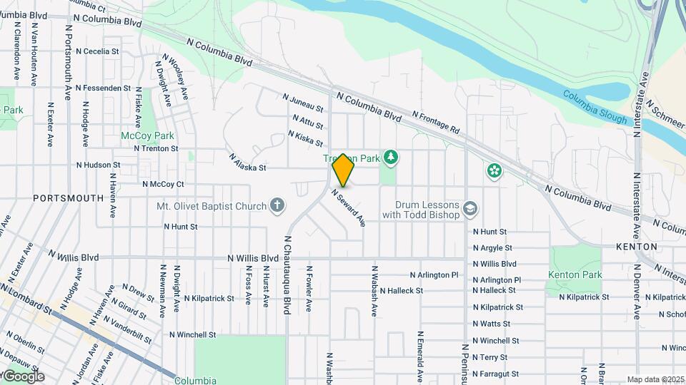 8820 N Seward Ave Map and Location Details
