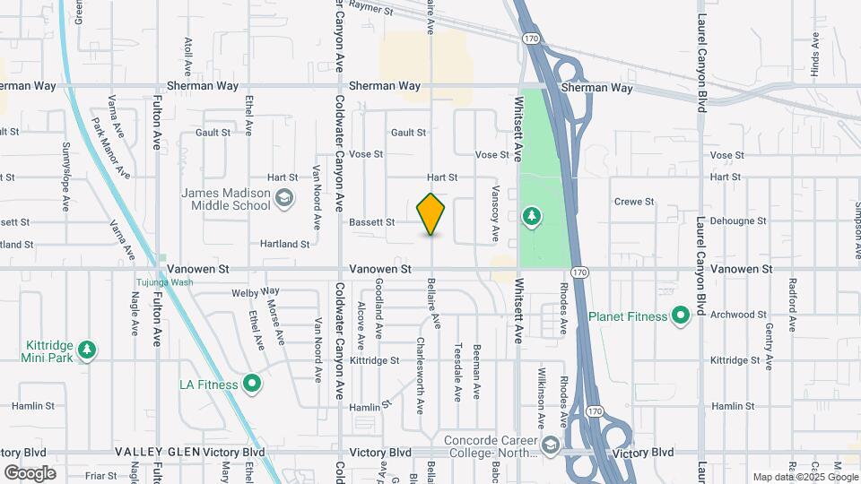 6831 Bellaire Ave Map and Location Details