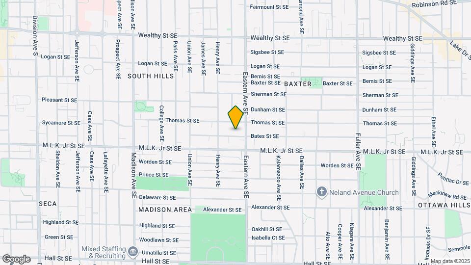 739 Bates St SE Map and Location Details