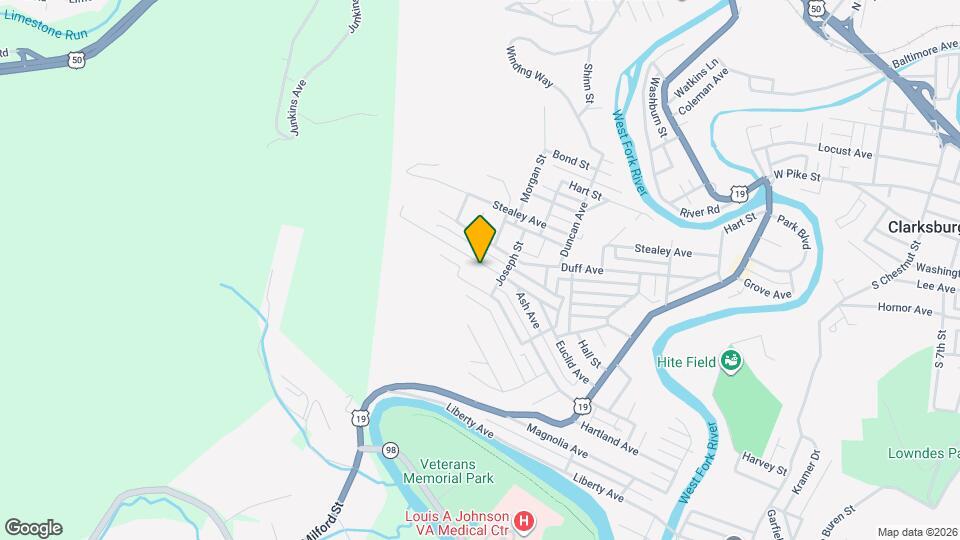 213 W Woodland Ave Map and Location Details