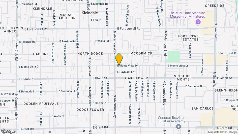 3920 E Monte Vista Dr Map and Location Details