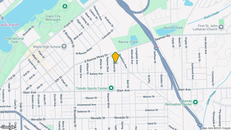 243 Valleywood Dr Map and Location Details