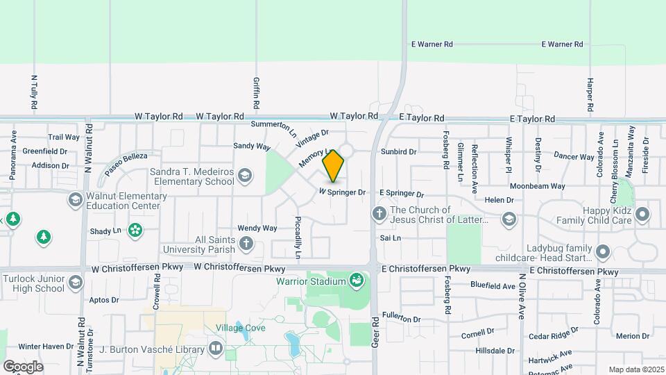 267 W Springer Dr Map and Location Details