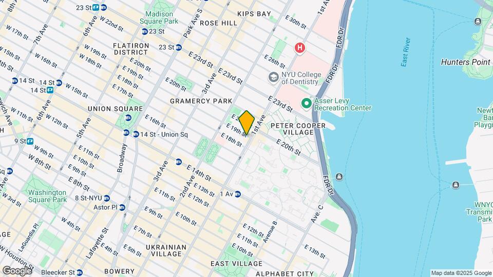 321-327 First Ave Mapa y Detalles de la Ubicación