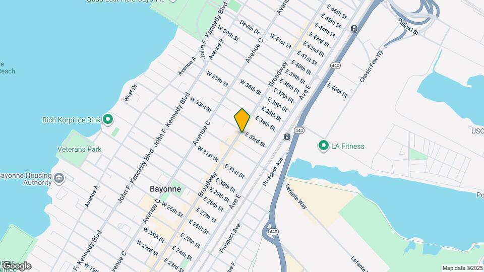 728 Broadway Map and Location Details