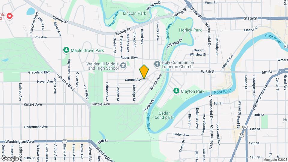 2112 Clarence Ave, Unit Upper Map and Location Details