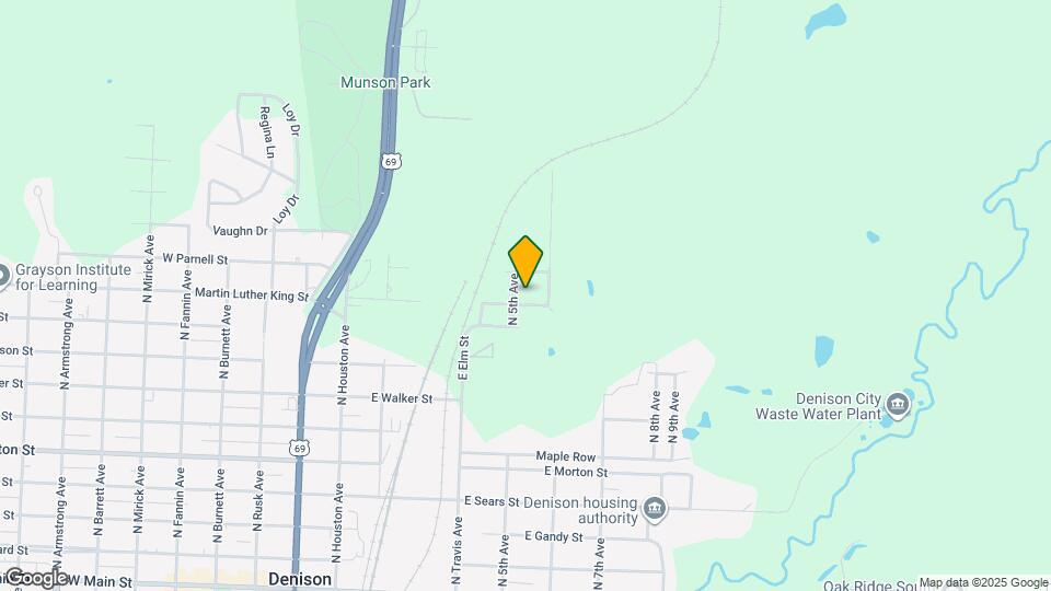 511 E Washington St Map and Location Details