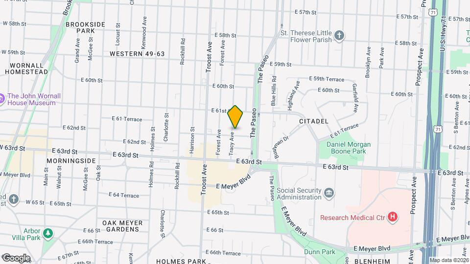 1302 E 62nd St Map and Location Details