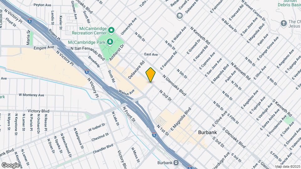 237 E Burbank Blvd Map and Location Details