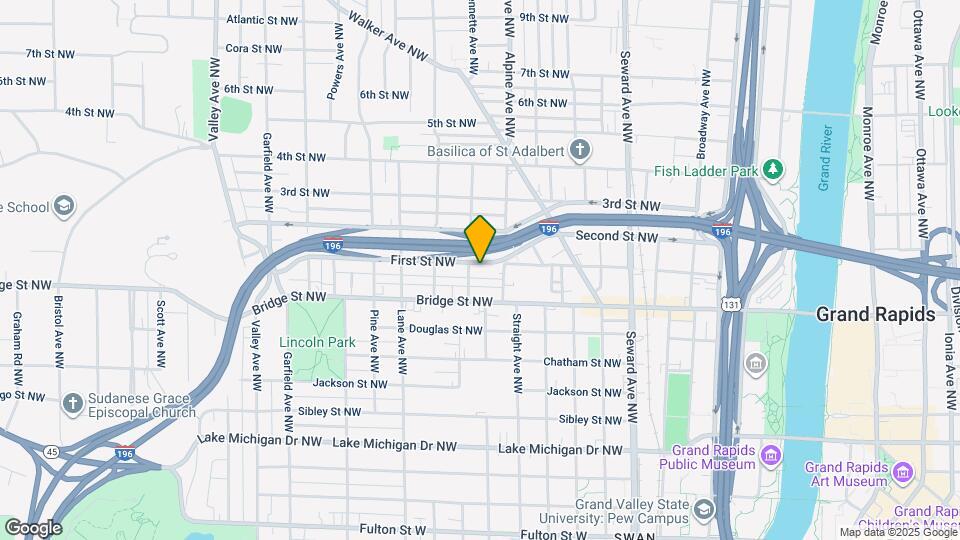 824 First St NW Map and Location Details