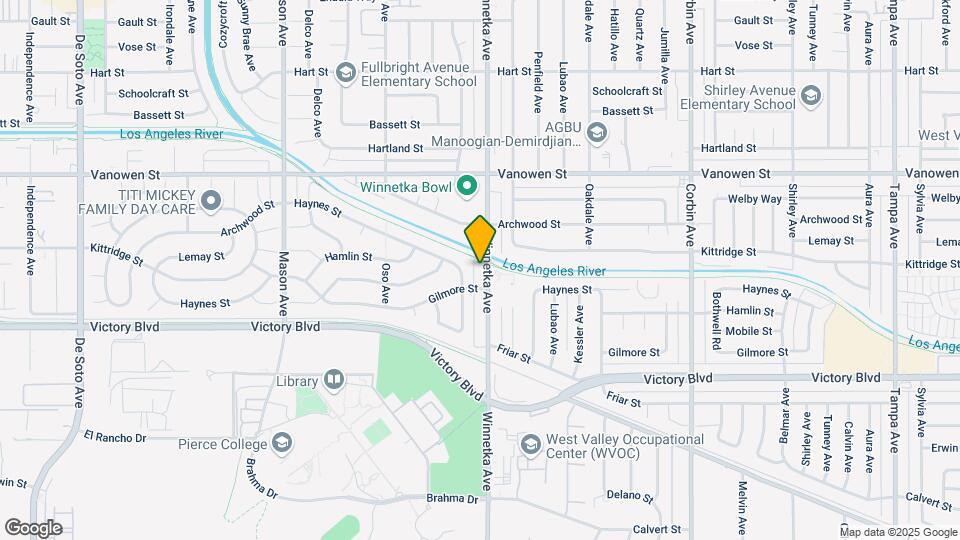 6609 Winnetka Ave Map and Location Details