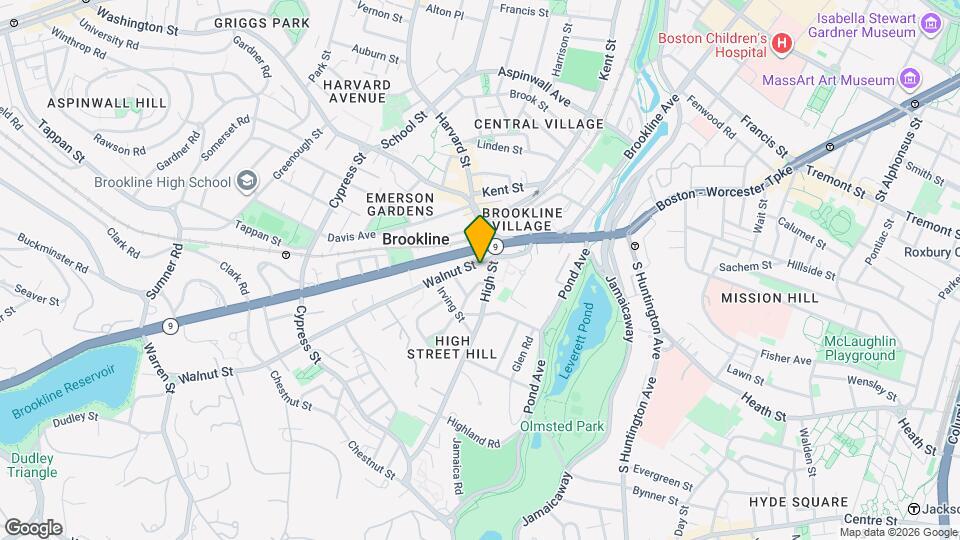 82 Walnut St, Unit 3 Map and Location Details