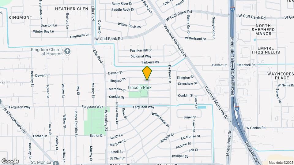 8807 Parkway Dr Map and Location Details