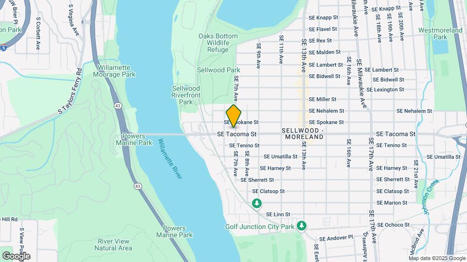 629-631 SE Tacoma St Map and Location Details