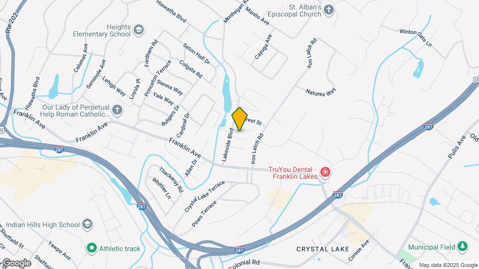 211 Washington St Map and Location Details