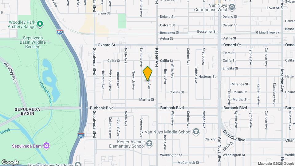 5735 Saloma Ave Map and Location Details