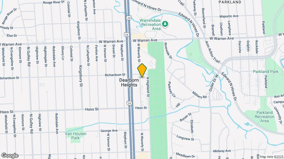 6612 N Waverly St Map and Location Details