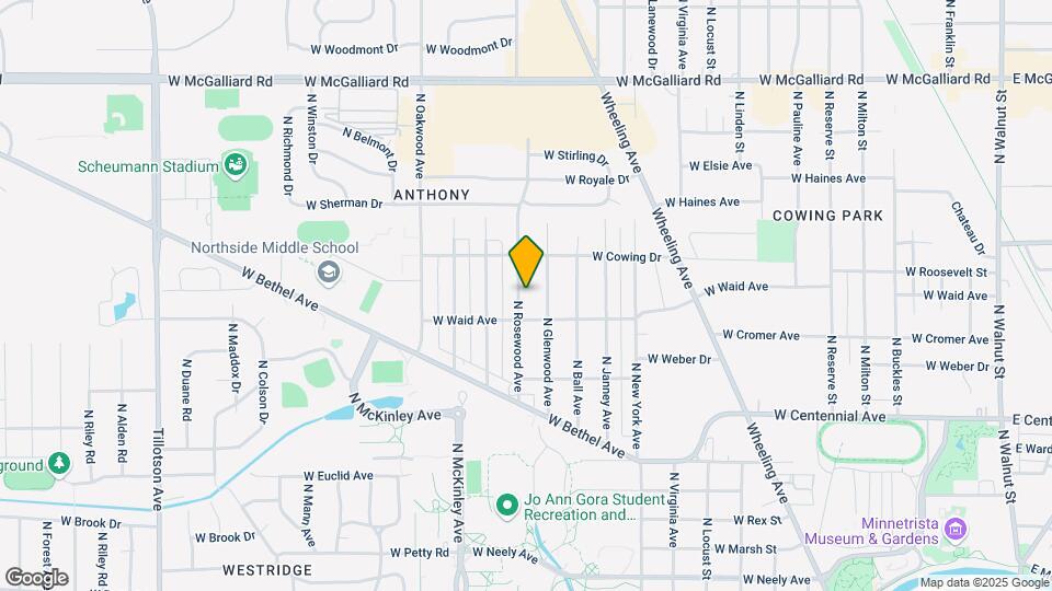 2116 N Rosewood Ave Map and Location Details