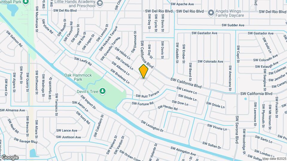 2082 SW Circle St Map and Location Details