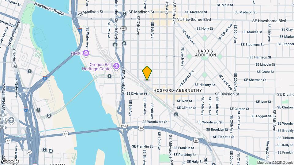 2334 SE 8th Ave Map and Location Details
